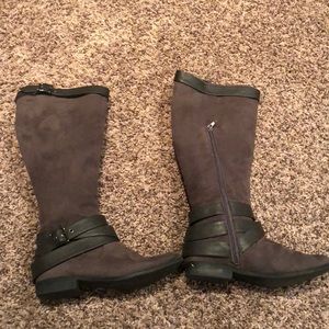 Charlotte Russe Gray Boots